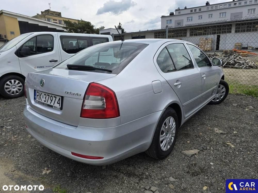 Skoda Octavia 1.6 TDI Ambiente - 4
