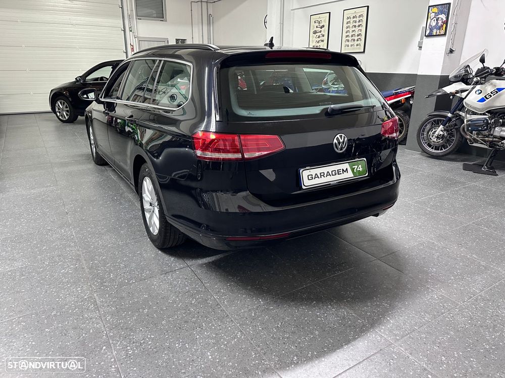 VW Passat Variant 2.0 TDi Confortline DSG - 11