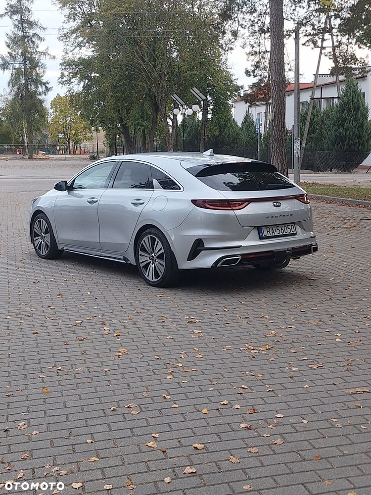 Kia ProCeed 1.4 T-GDI GT Line DCT - 24