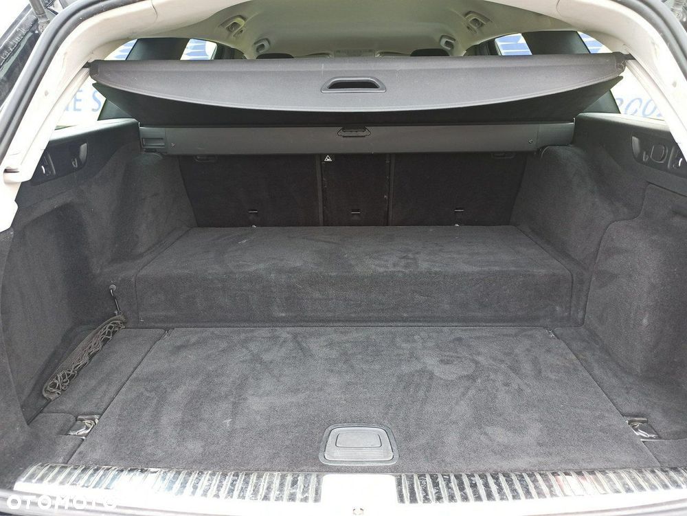 Mercedes-Benz Klasa E - 37