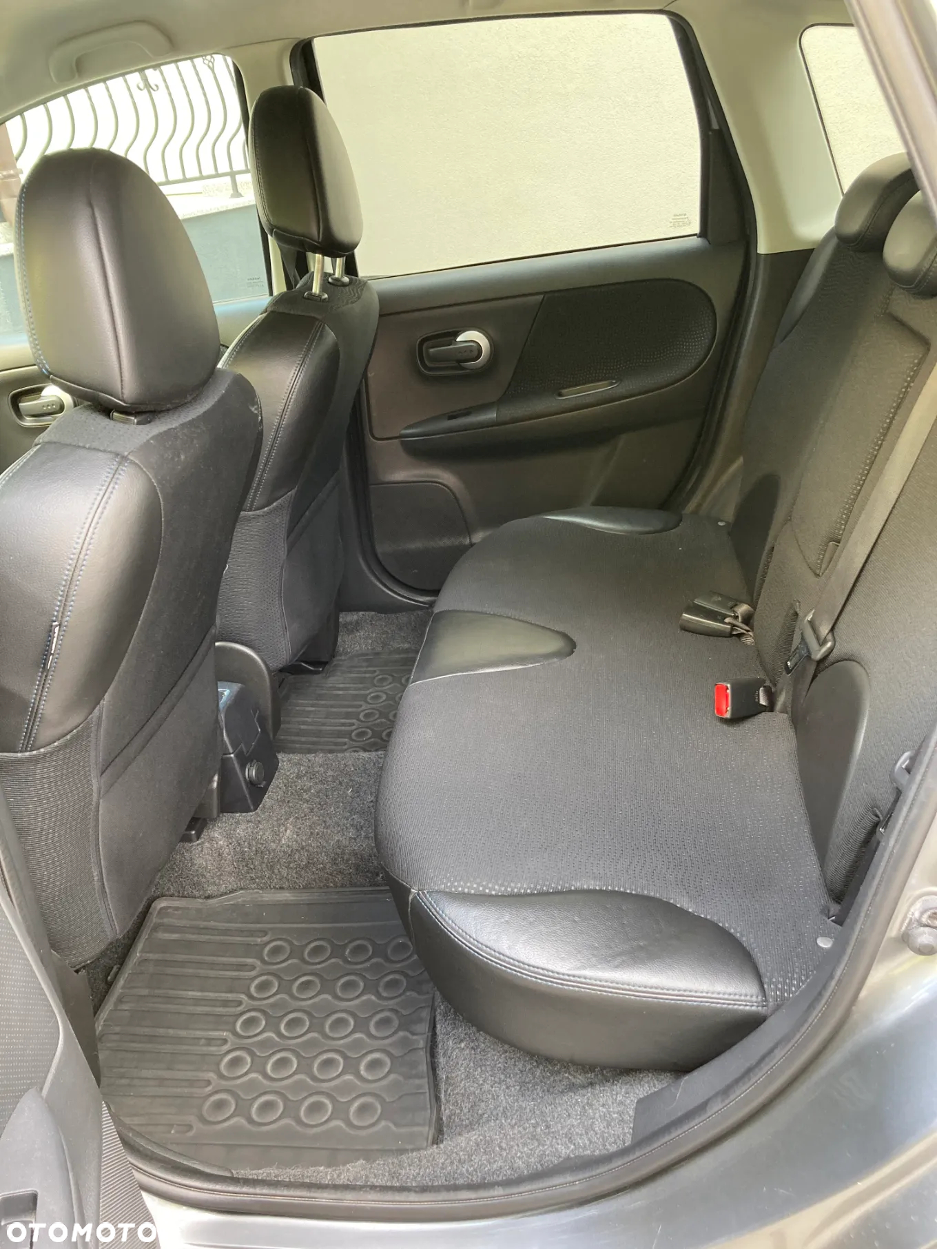 Nissan Note - 8
