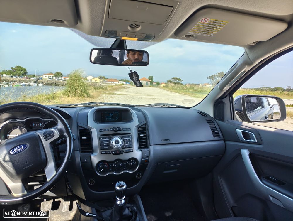 Ford Ranger XLT - 10