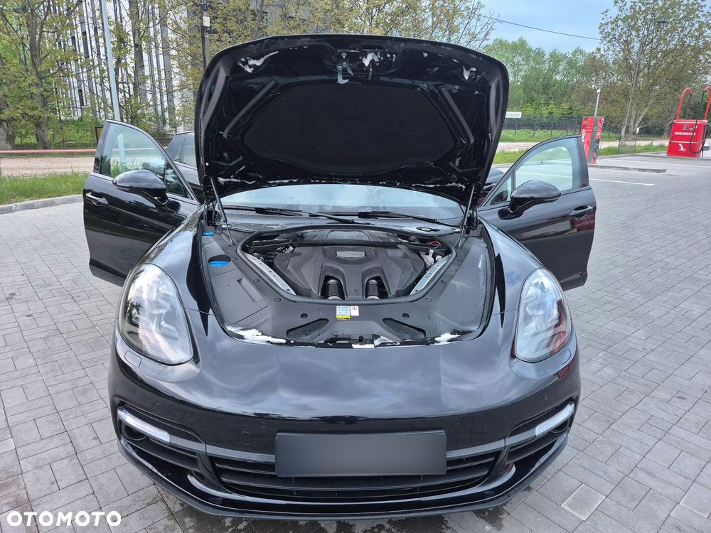 Porsche Panamera 4 - 13