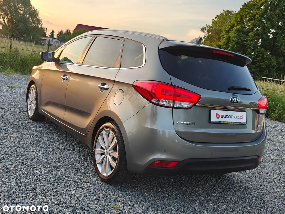 Kia Carens 1.7 CRDi L - 4