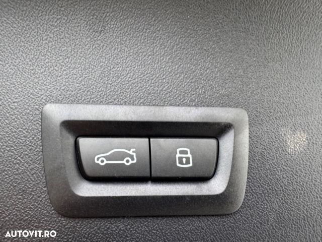 BMW X3 20 xDrive - 9