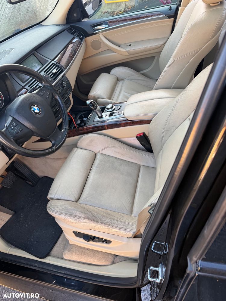 BMW X5 4.8i Aut. - 9