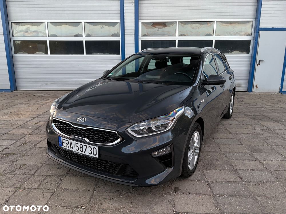 Kia Ceed - 1