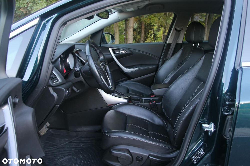 Opel Astra - 32