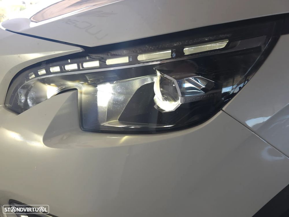 Peugeot 3008 BlueHDi 130 Stop & Start EAT8 GT Pack - 26