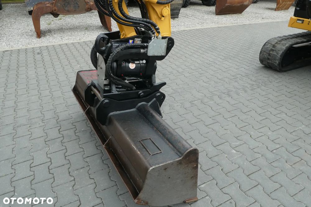 Caterpillar 306 CR-07A TRZY ŁYZKI PAŁATIL - 10