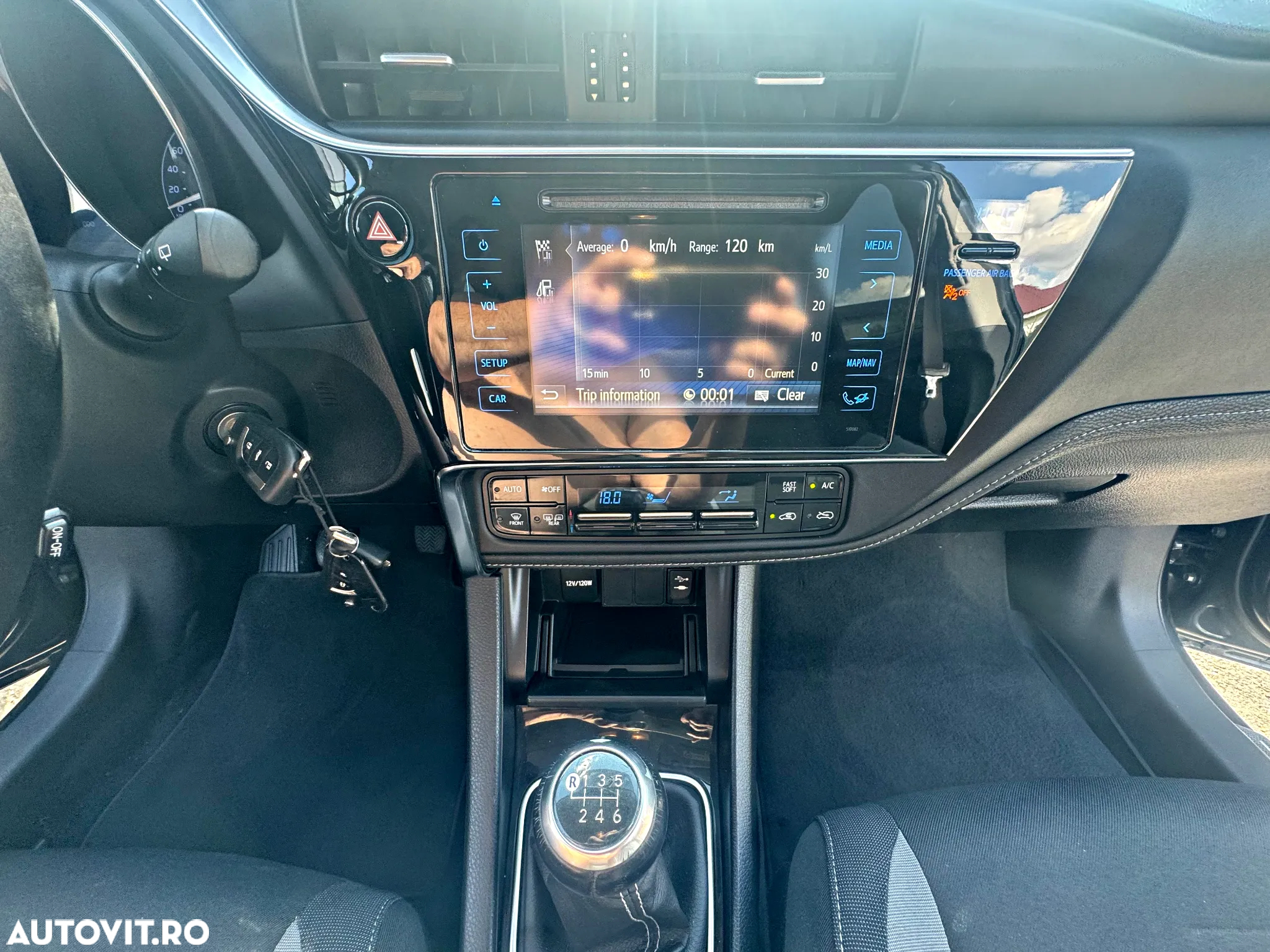 Toyota Auris 1.6 D-4D Design Edition - 11
