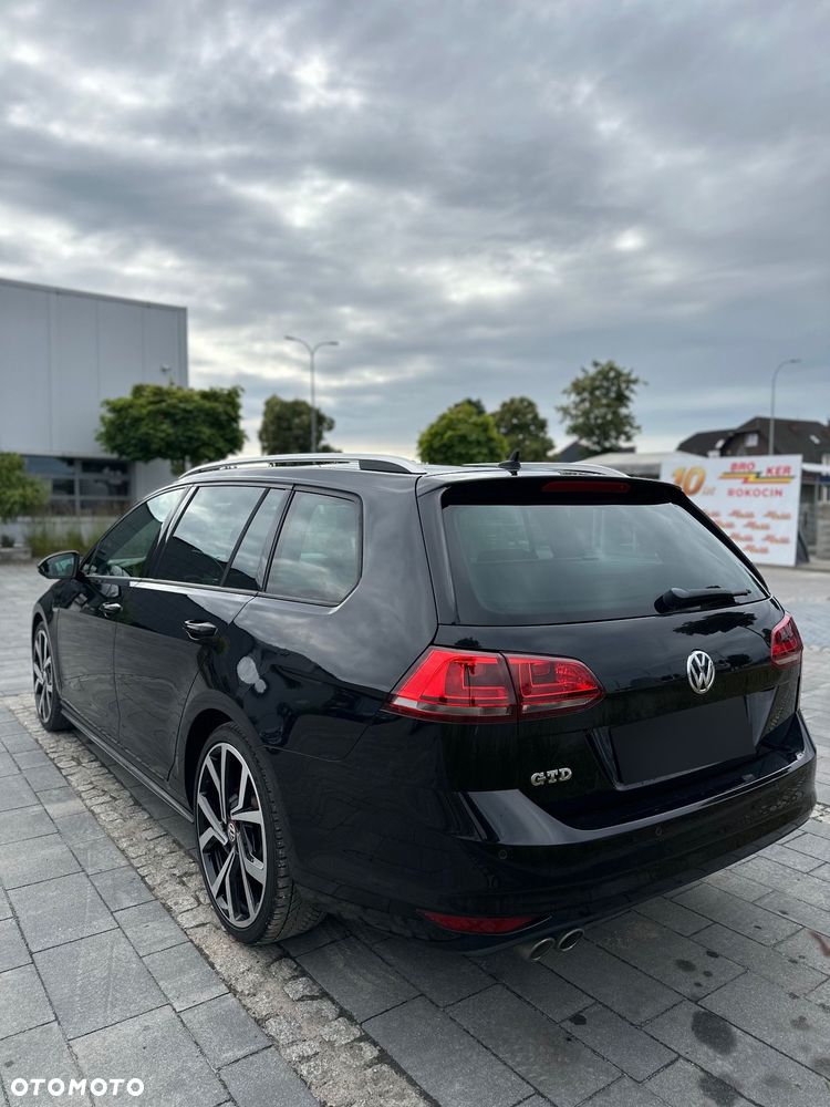 Volkswagen Golf 2.0 TDI BMT GTD - 5