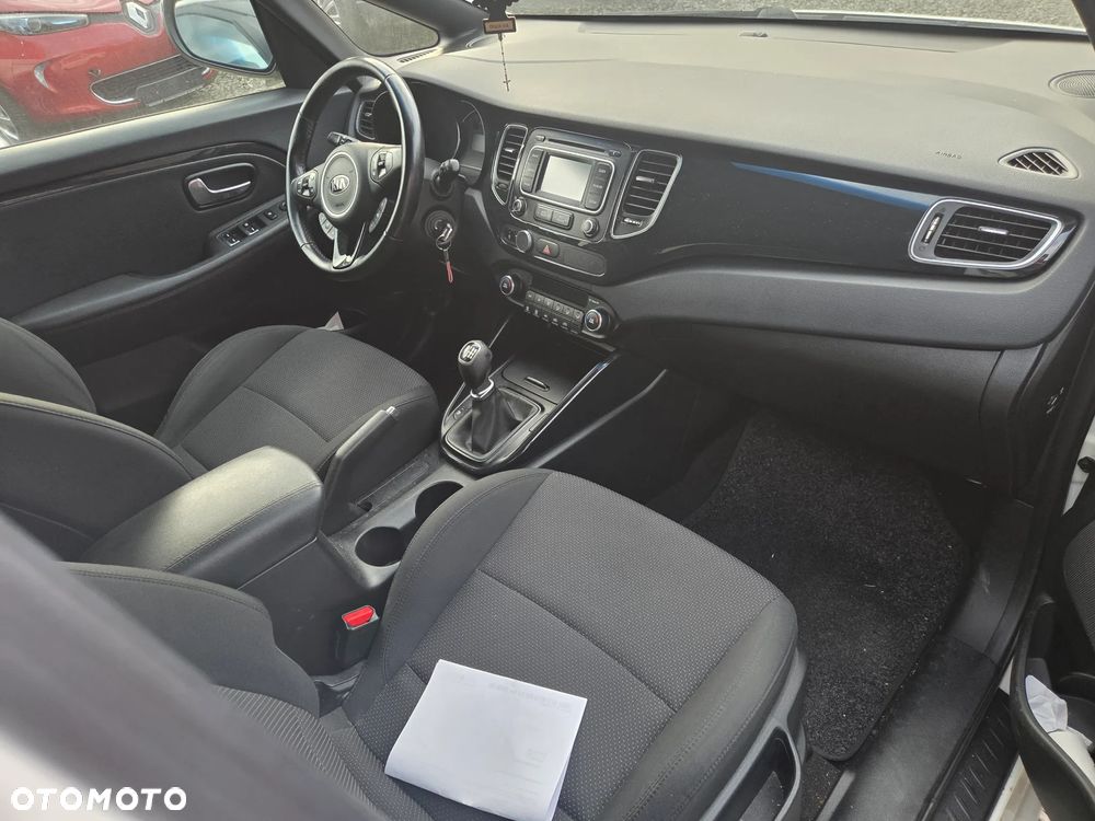 Kia Carens 1.7 CRDi Edition 7 - 9