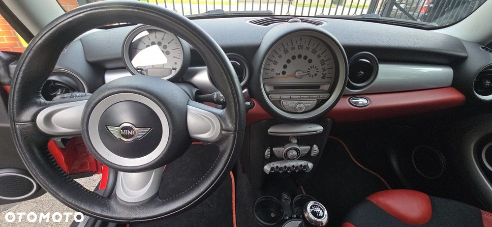 MINI Cooper 50 Camden - 20