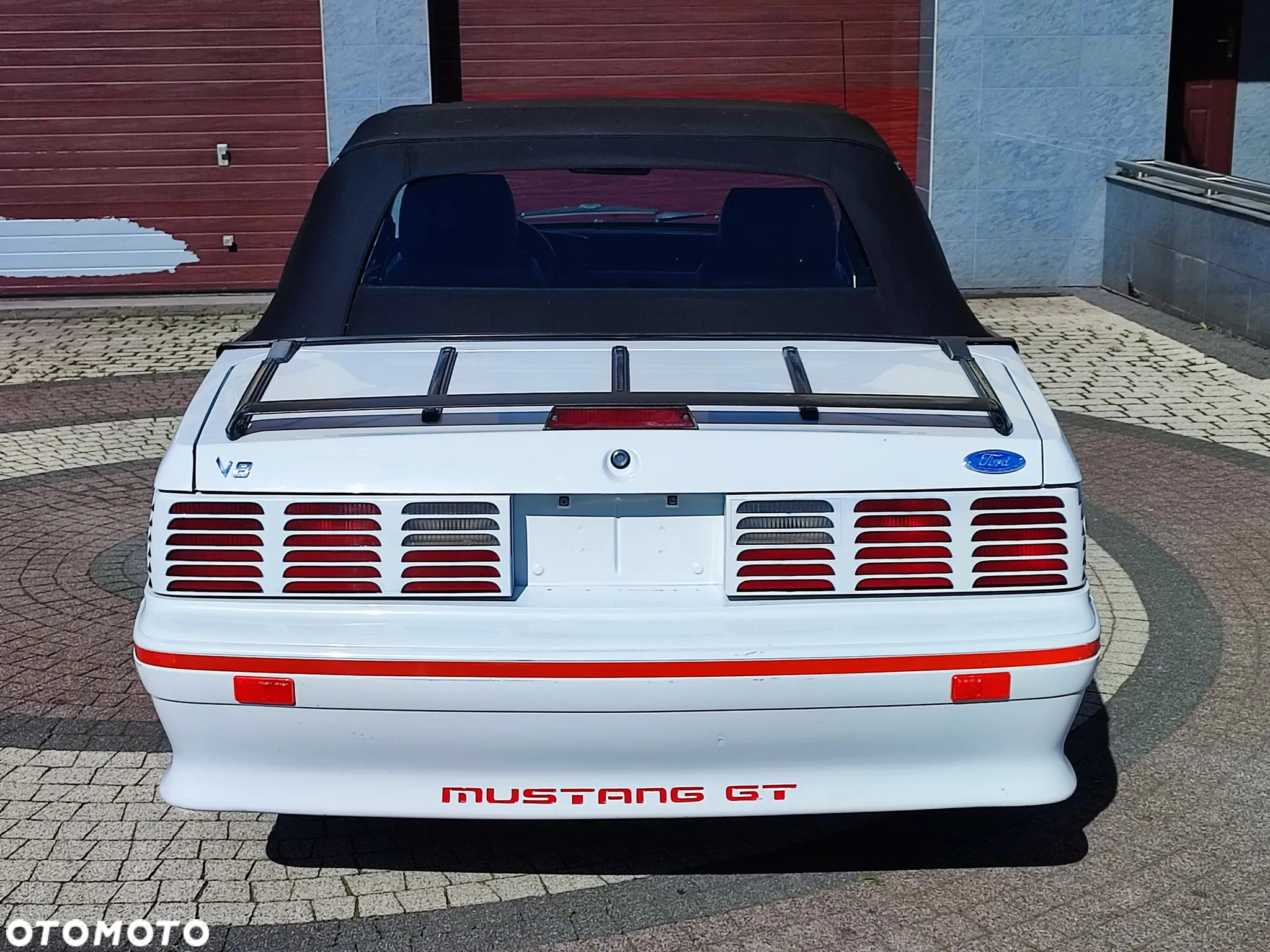 Ford Mustang 5.0 GT - 11