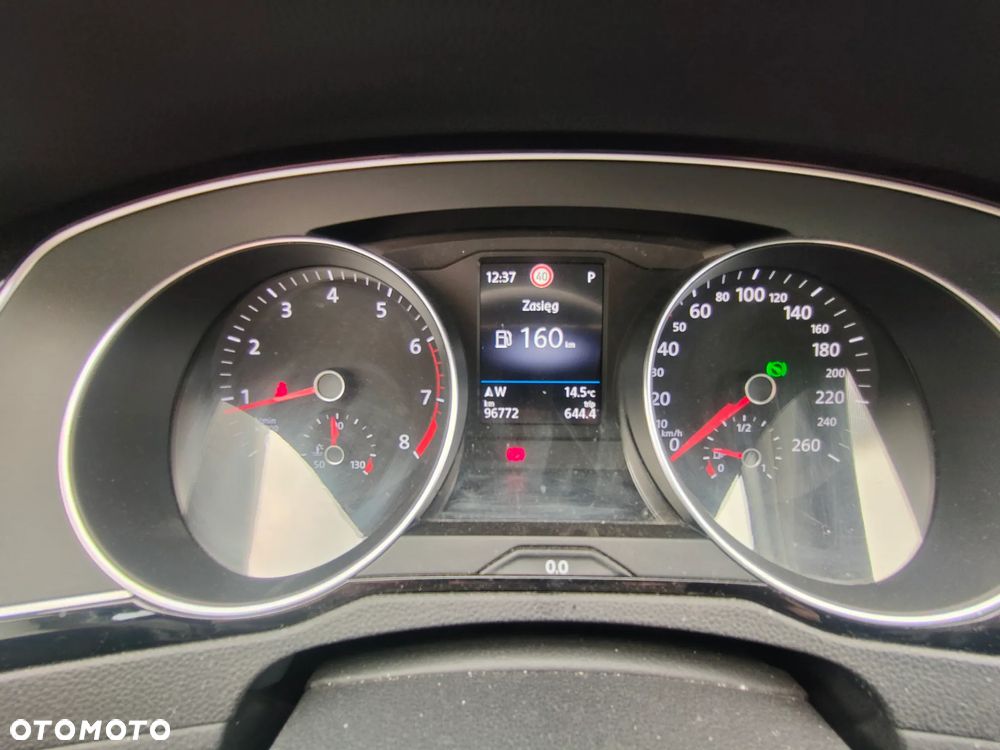 Volkswagen Passat 2.0 TSI OPF DSG Business - 18