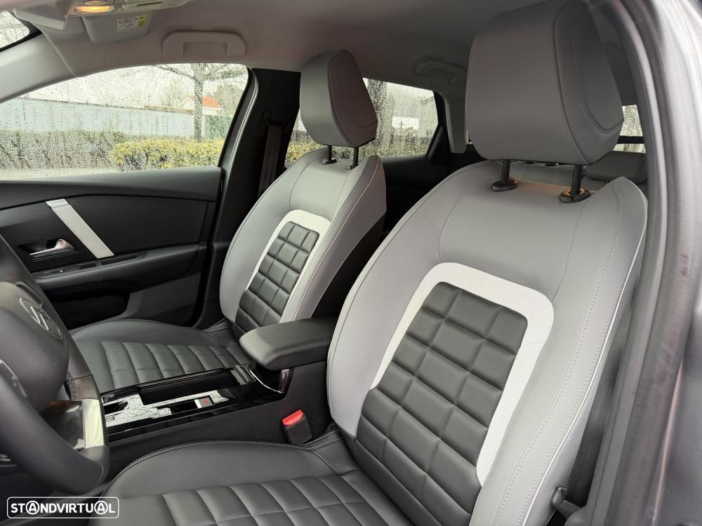 Citroën C4 PureTech 130 Stop&Start EAT8 PLUS - 9