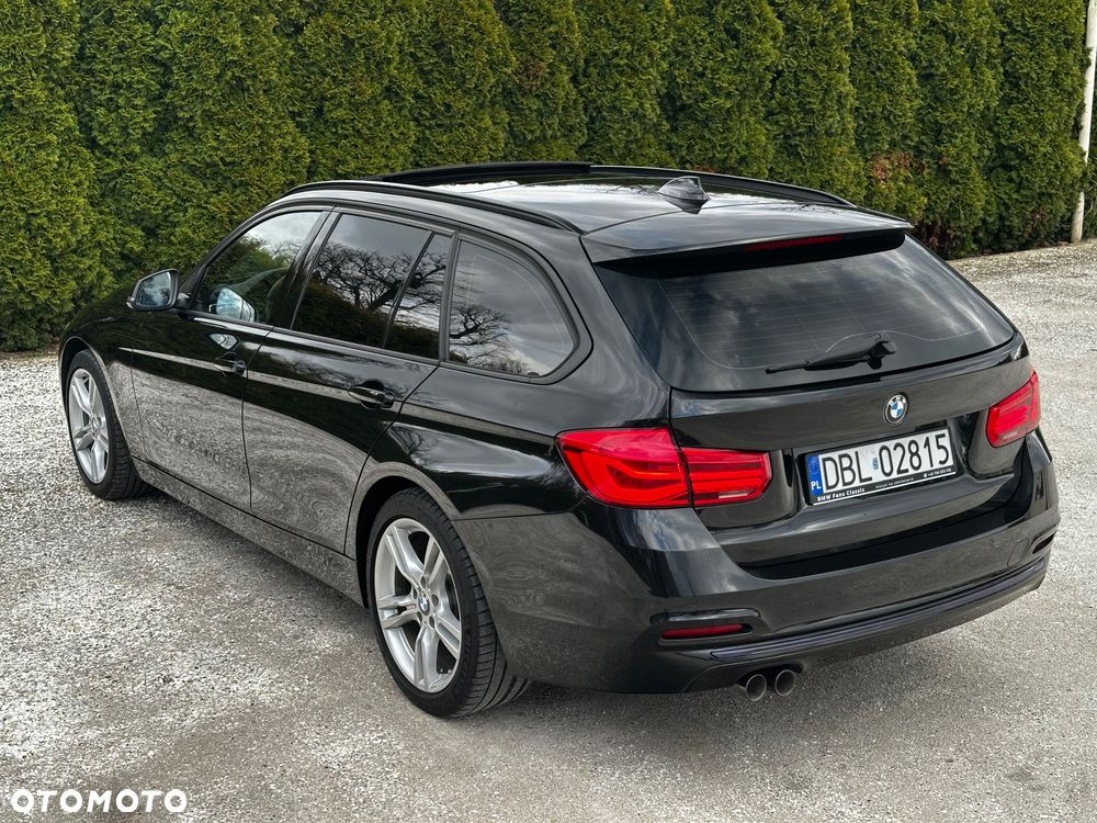 BMW Seria 3 325d Sport Line Shadow sport - 30
