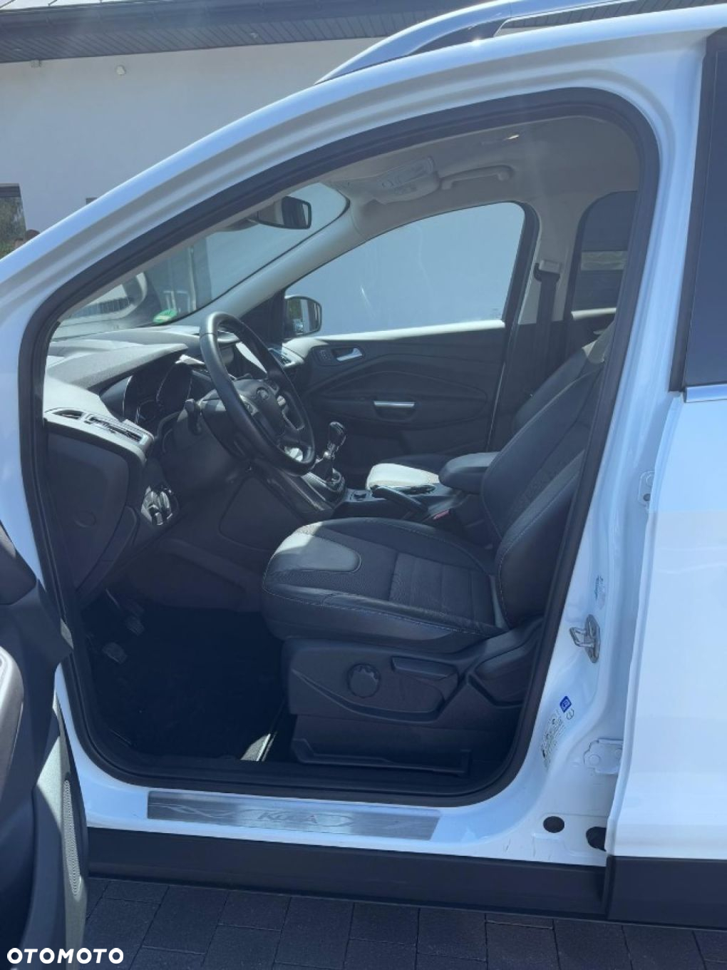 Ford Kuga - 18
