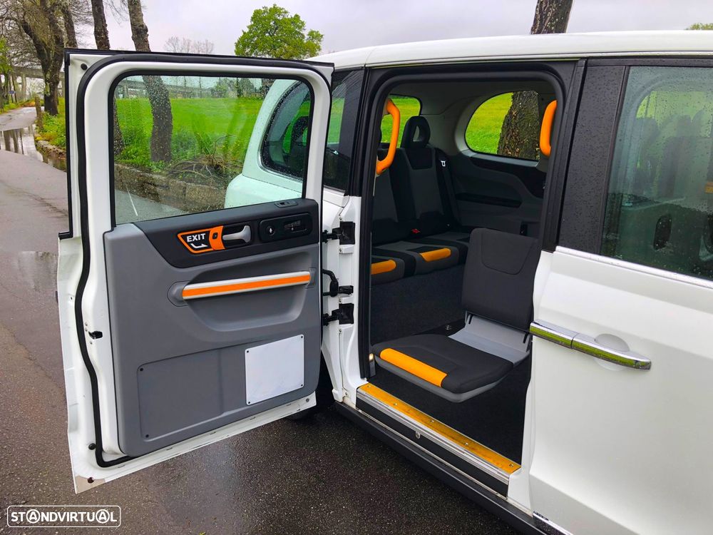 Levc TX Shuttle - 23