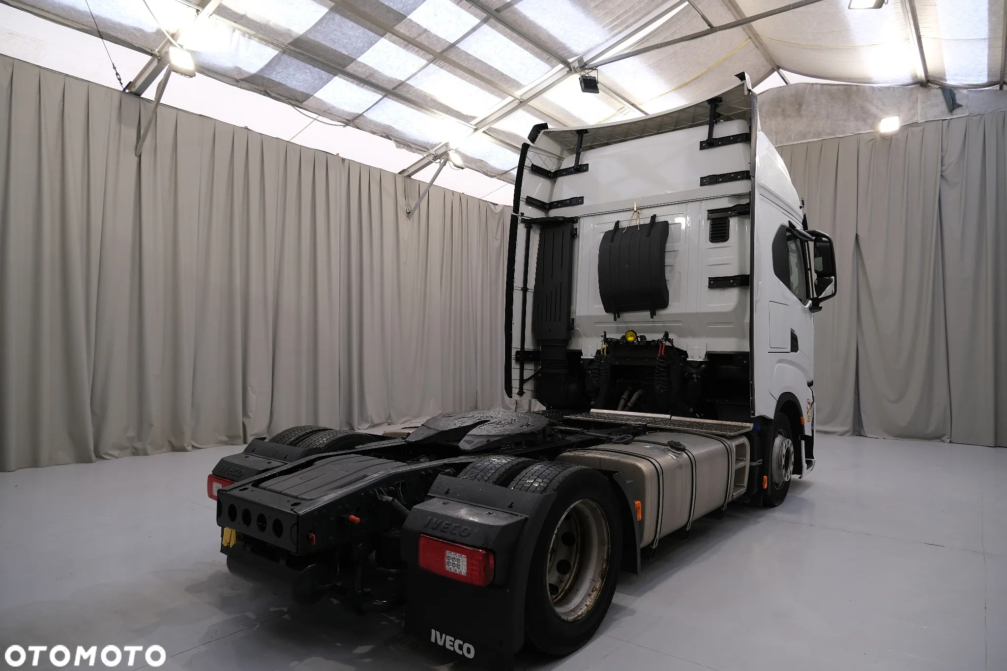 Iveco AS 440 S49 S-Way - 3