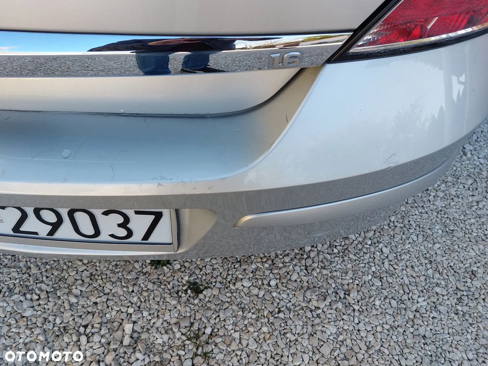 Opel Astra 1.6 Enjoy - 37