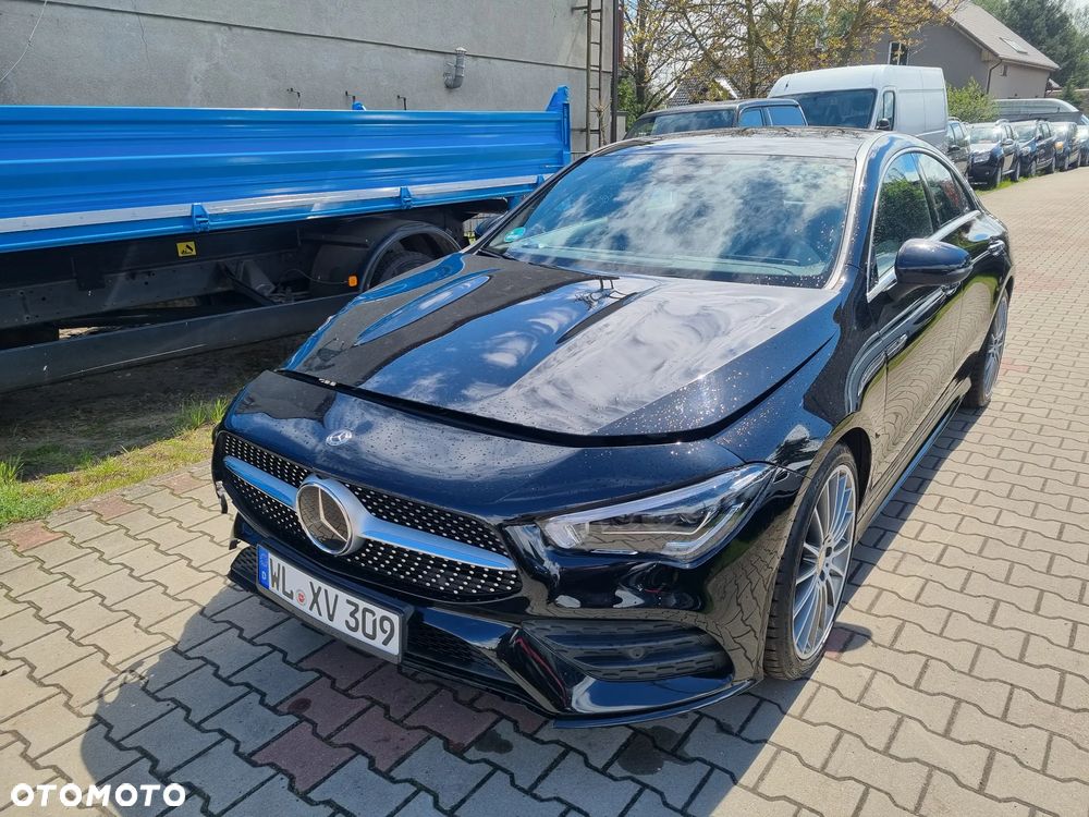 Mercedes-Benz CLA 220 4Matic 7G-DCT AMG Line - 8