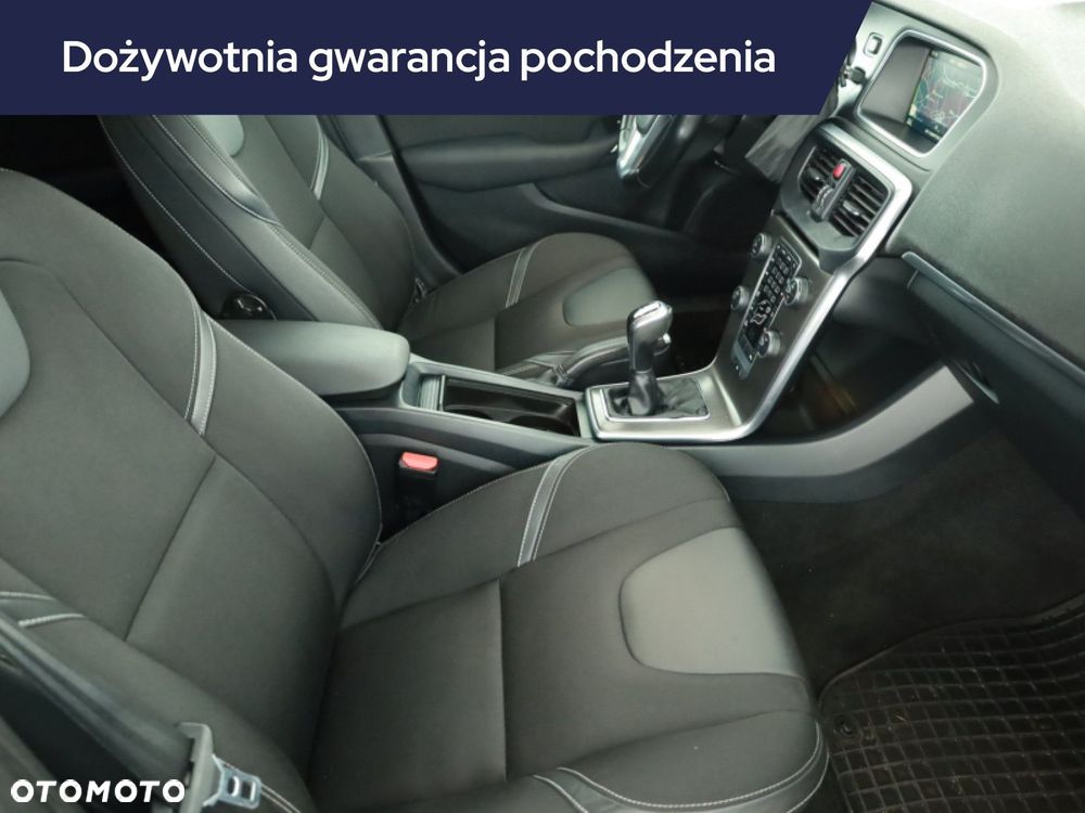 Volvo V40 - 9