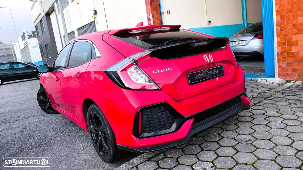 Honda Civic 1.0 i-VTEC Executive Premium - 9
