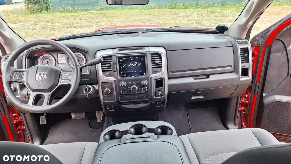 RAM 1500 5.7 Crew Cab Bighorn - 9