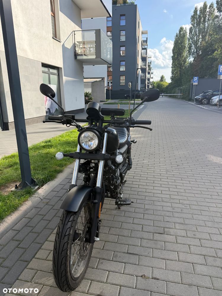 Junak M12 - 1