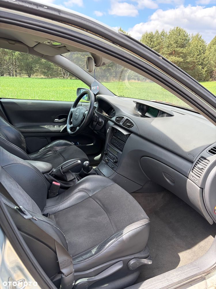 Renault Laguna - 10