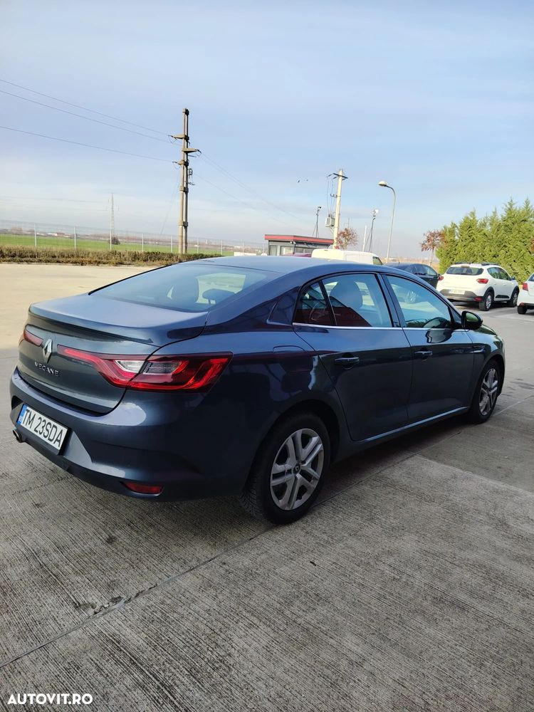 Renault Megane Estate 1.6 SCe Life - 10