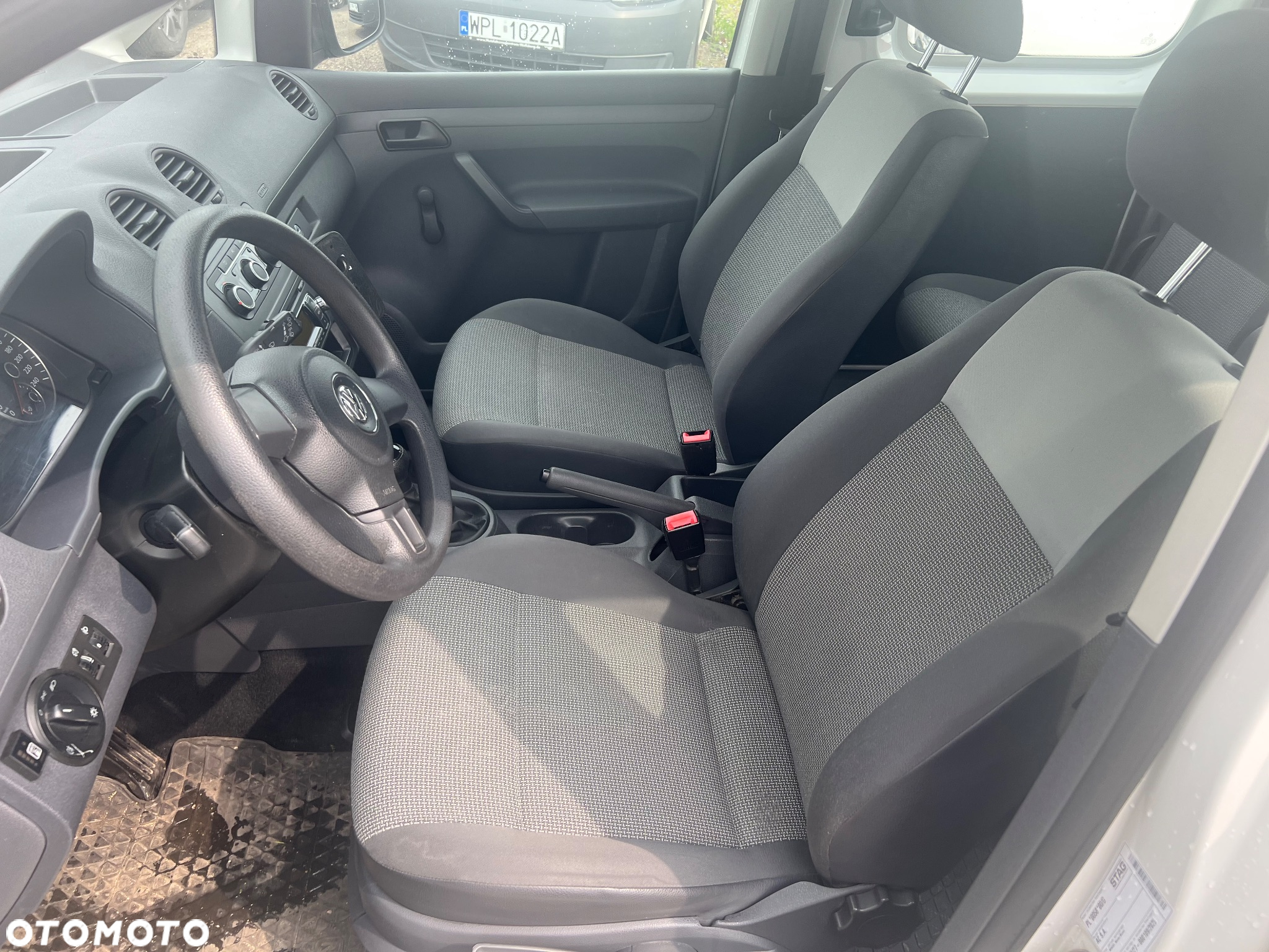 Volkswagen Caddy - 27