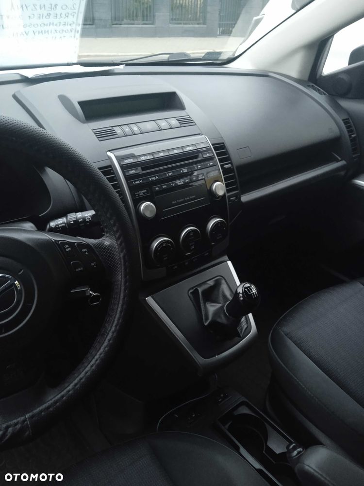 Mazda 5 - 4