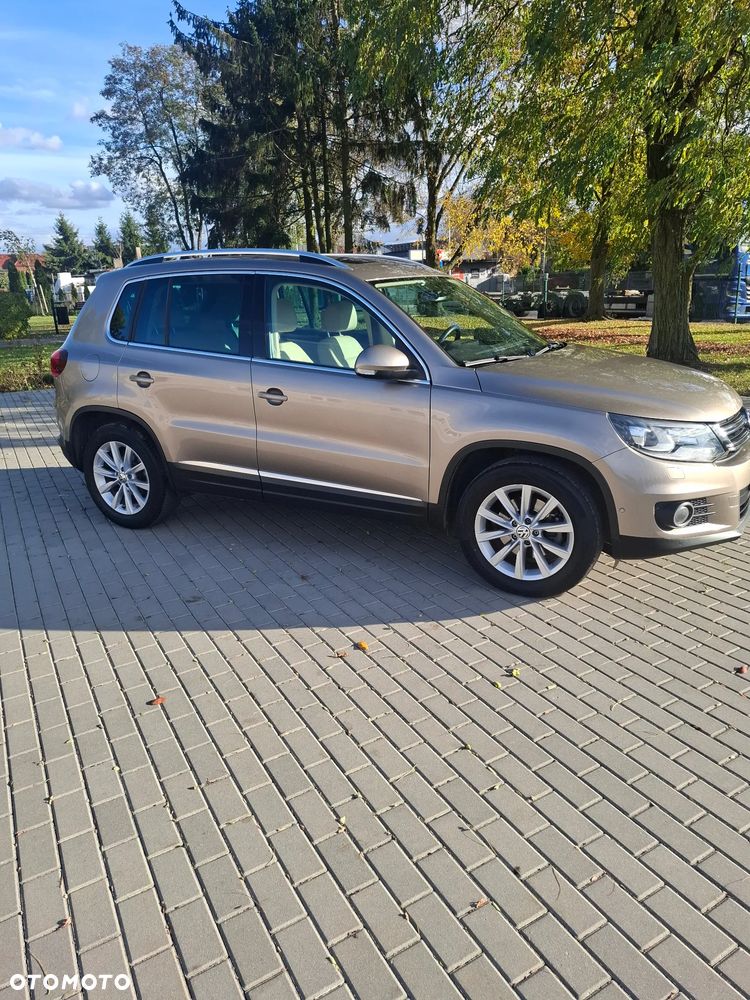 Volkswagen Tiguan - 9