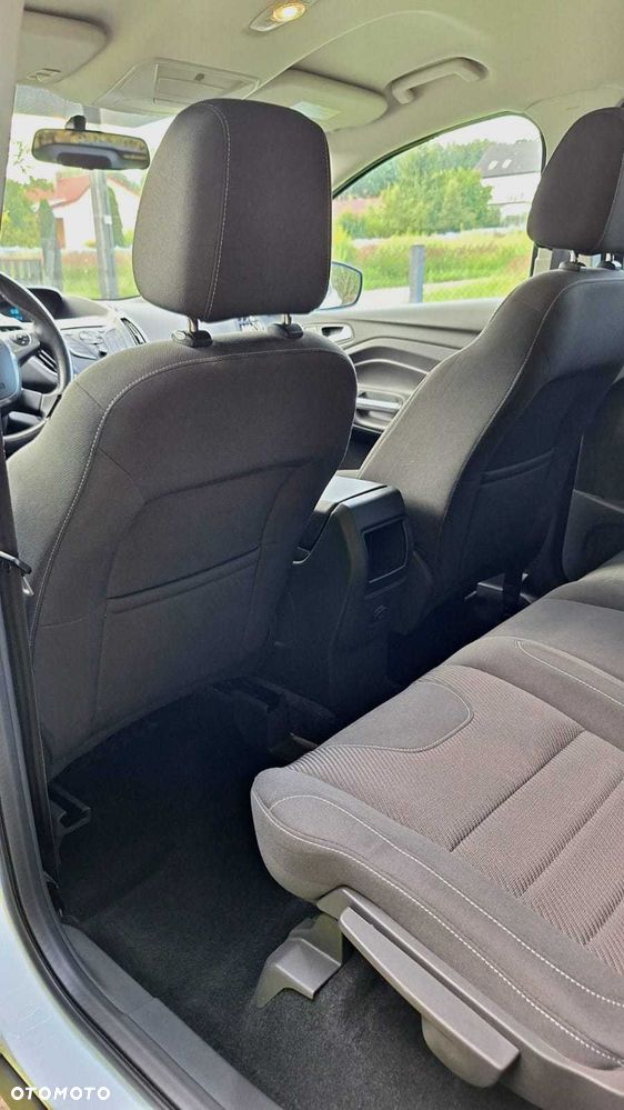 Ford Kuga - 7