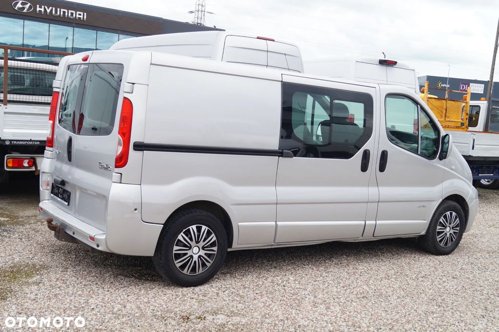 Renault Trafic - 11