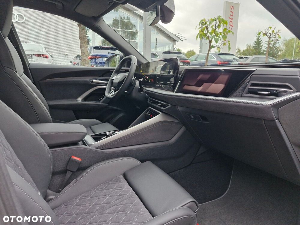 Audi Q5 TFSI mHEV 150 kW Quattro S tronic - 12
