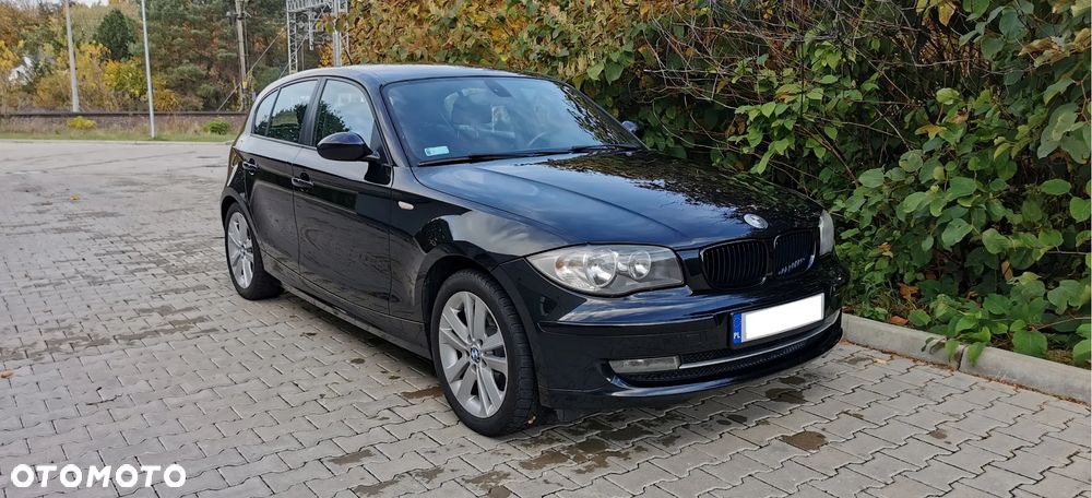 BMW Seria 1 120i Edition Sport - 32