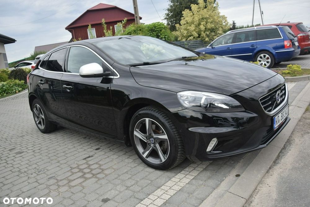 Volvo V40 D2 - 9