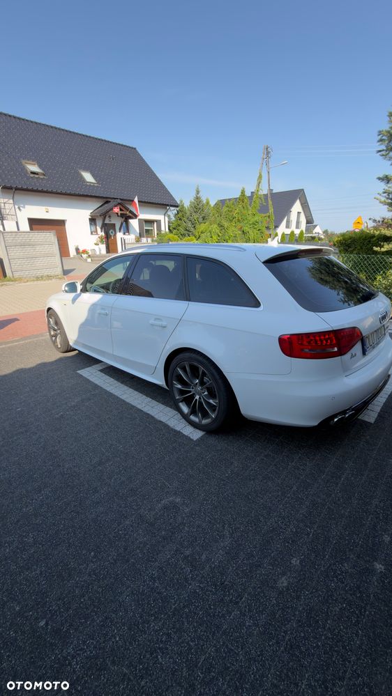 Audi A4 Avant 3.0 TDI Quattro S tronic - 5