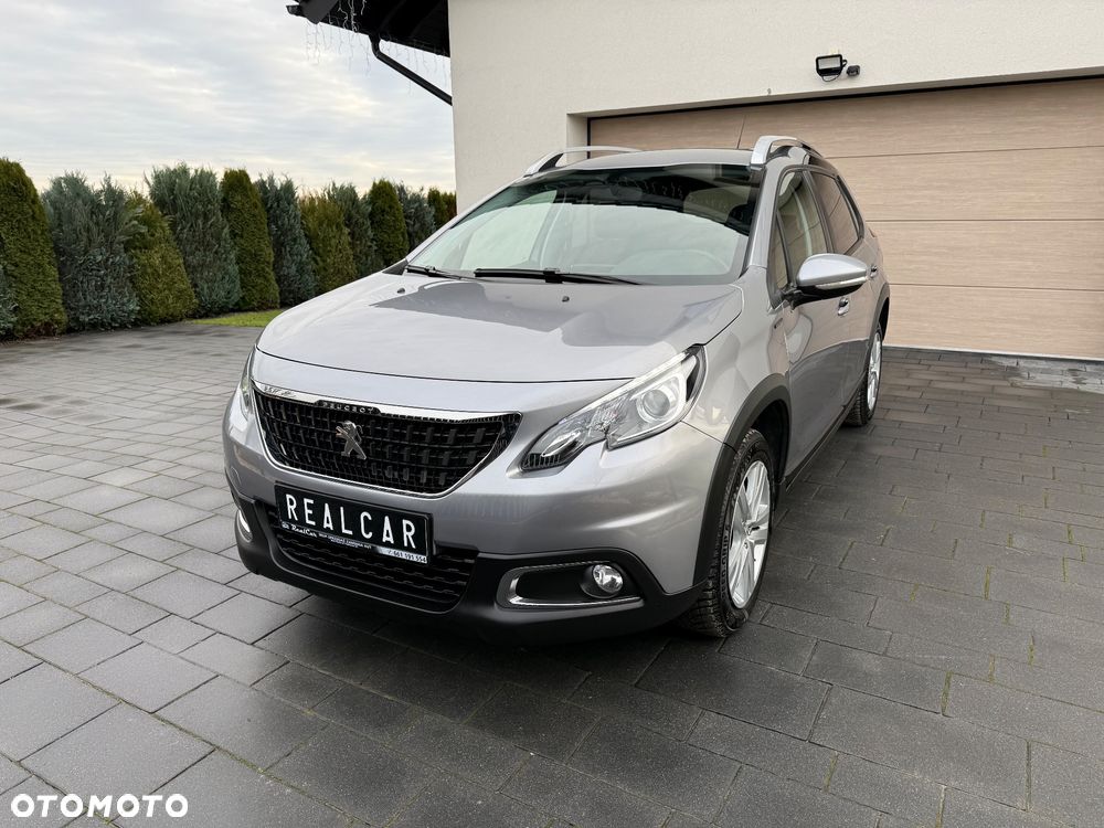 Peugeot 2008 BlueHDi 100 STOP & START Signature - 1