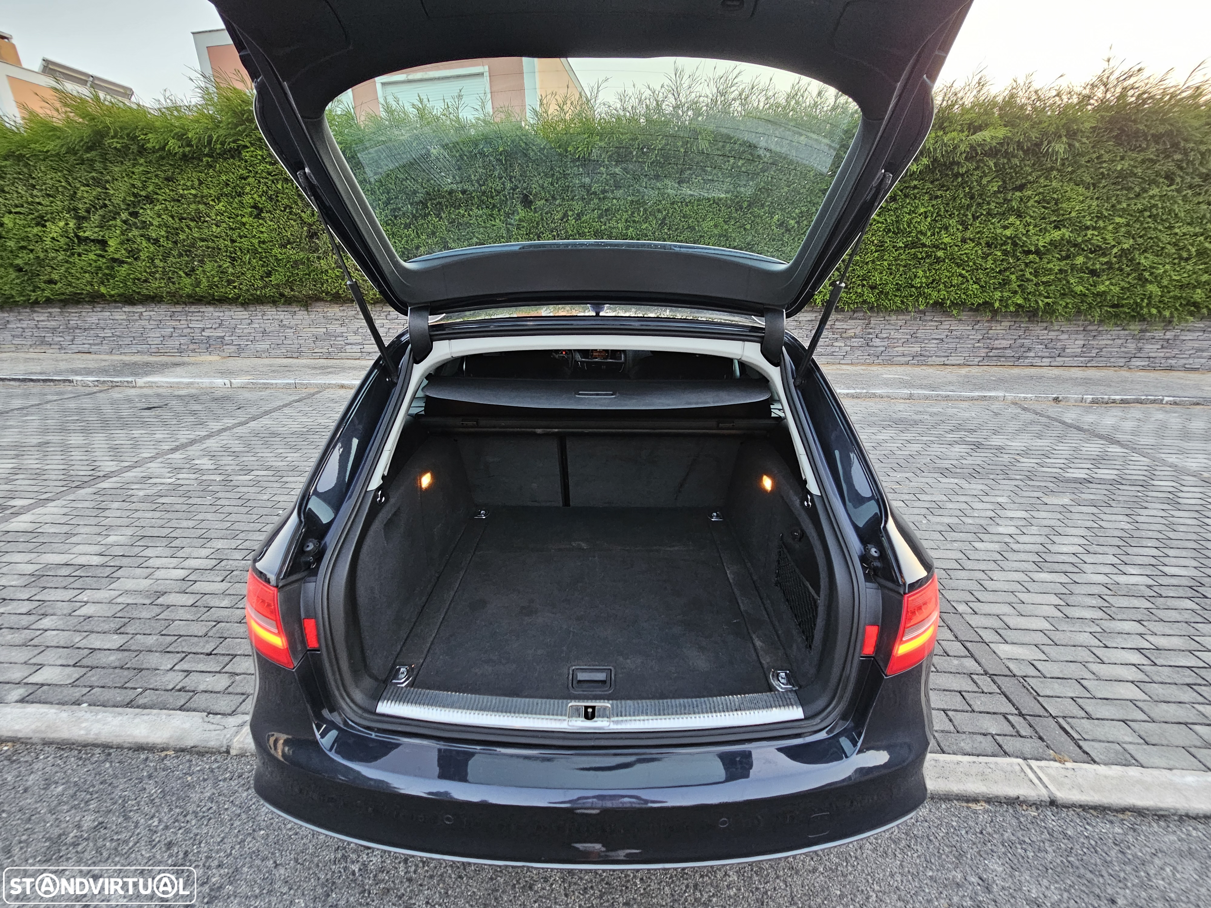 Audi A4 Avant 2.0 TDI Business Line S-line - 10