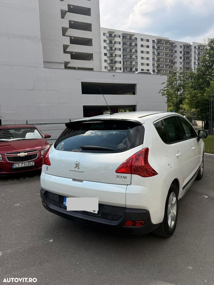 Peugeot 3008 HDi FAP 165 Automatik Platinum - 9