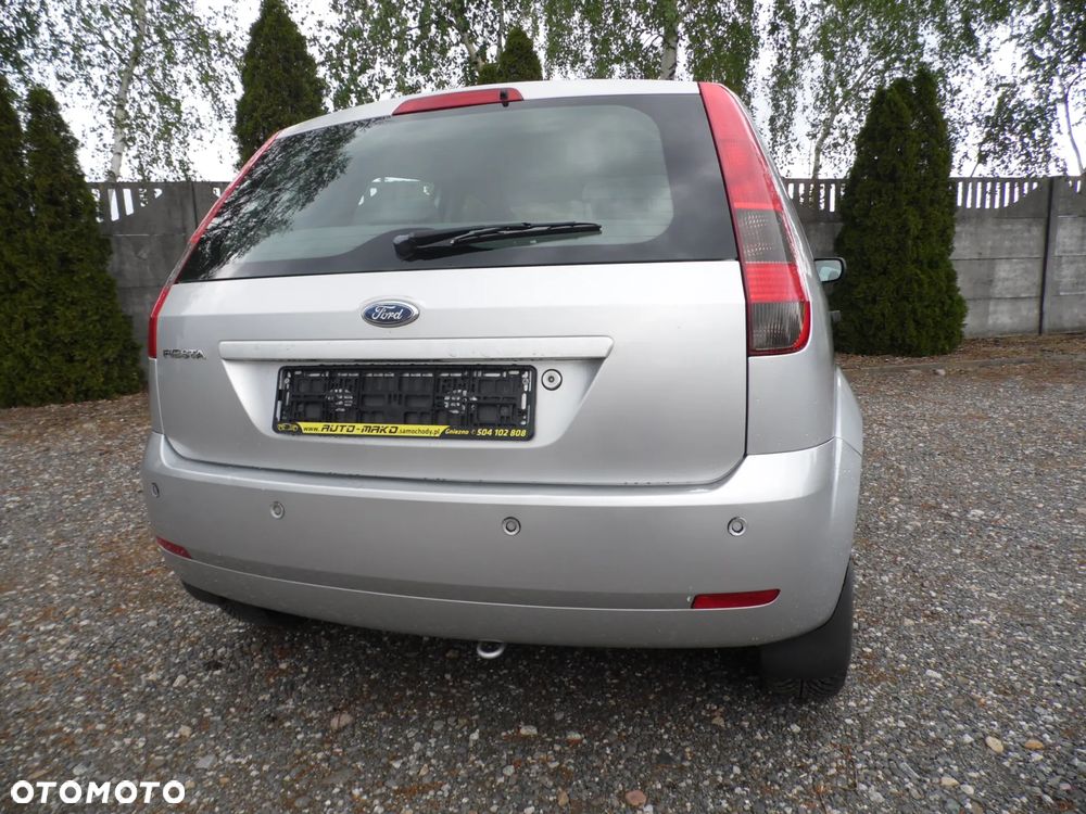 Ford Fiesta 1.4 Durashift-EST Ghia - 24