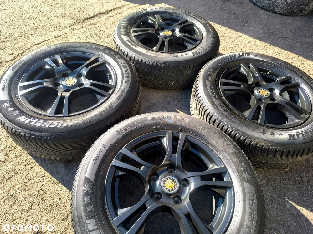 5x114,3 Felgi Aluminiowe Alufelgi 5x114 Koła Zimowe Zima RENAULT KADJAR NISSAN QASHQAI XTRAIL JUKE MITSUBISHI OUTLANDER ASX MAZDA MPV KIA SPORTAGE HYUNDAI IX35 TUCSON SANTA FE TOYOTA RAV4 SUZUKI GRAND VITARA DACIA DUSTER HONDA CRV CITROEN C4 AIRCROSS 7mm Legnica ALU-RAD Czarne 215/65 - 4