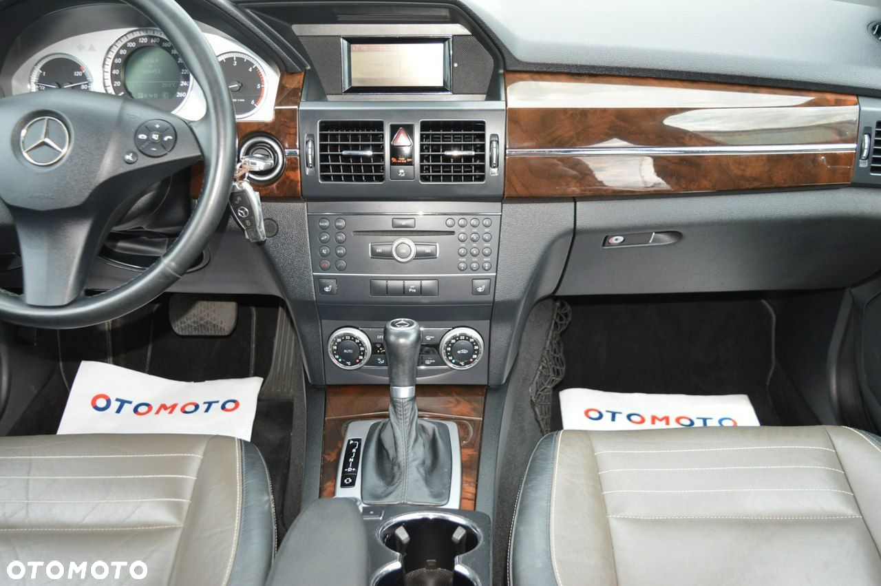 Mercedes-Benz GLK - 21