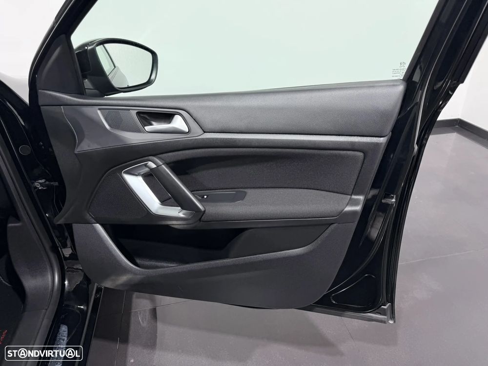 Peugeot 308 SW 1.5 BlueHDi Style - 39