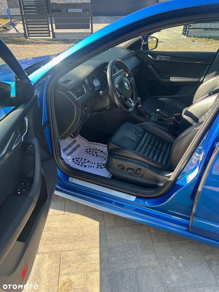 Skoda Octavia 2.0 TDI (Green tec) 4x4 DSG RS - 6